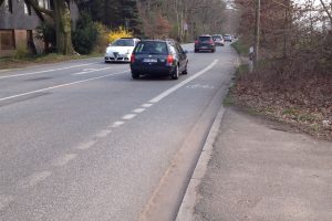 Foto Glashütter Landstraße - Radweg wird auf die Straße verschwenkt