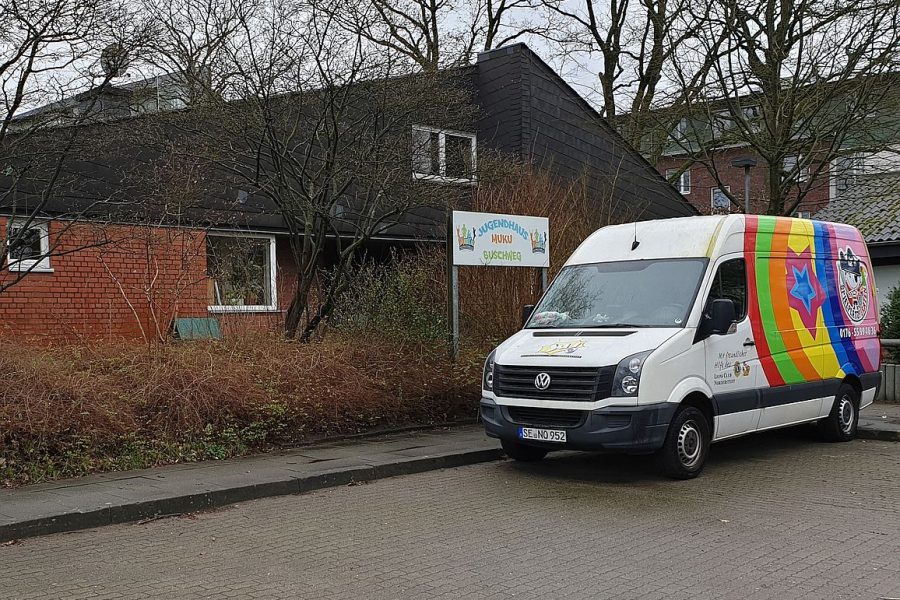 Hier findet das Stadtteilfest zum 50jährigen Stadtjubiläum statt: am MuKu Buschweg in Garstedt