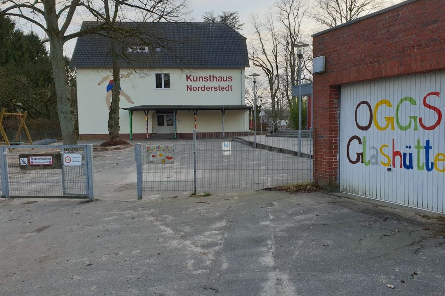 Hier findet das Stadtteilfest zum 50jährigen Stadtjubiläum statt: am Kunsthaus Norderstedt in G
